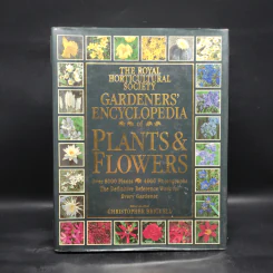 GARDENERS' ENCYCLOPEDIA OF PLANTS AND FLOWERS รูปที่ 1