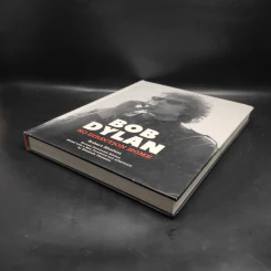 Bob Dylan: No Direction Home - Robert Shelton รูปที่ 4