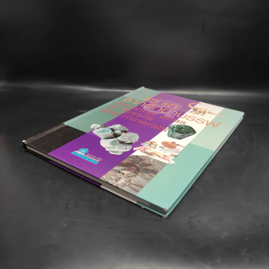 แร่ และซากดึกดำบรรพ์ Essential Atlas of Fossils and Minerals รูปที่ 4