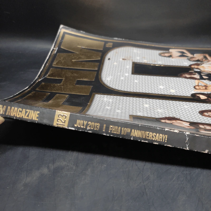 FHM 123 July 2013 10th Anniversary รูปที่ 2