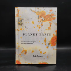 Planet Earth - Bob Brown รูปที่ 1