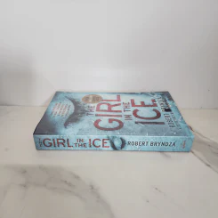 The Girl in the Ice - Robert Bryndza รูปที่ 2