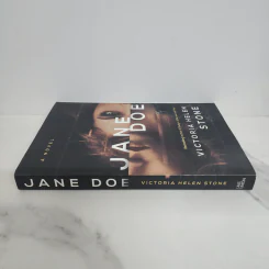 Jane Doe - Victoria Helen Stone รูปที่ 2