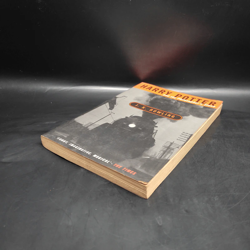 Harry Potter and the Philosopher's Stone - J.K. Rowling รูปที่ 4