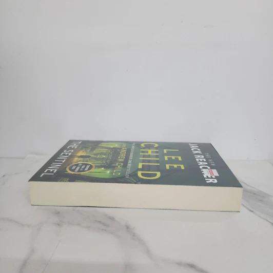 The Sentinel - Andrew Child, Lee Child รูปที่ 3