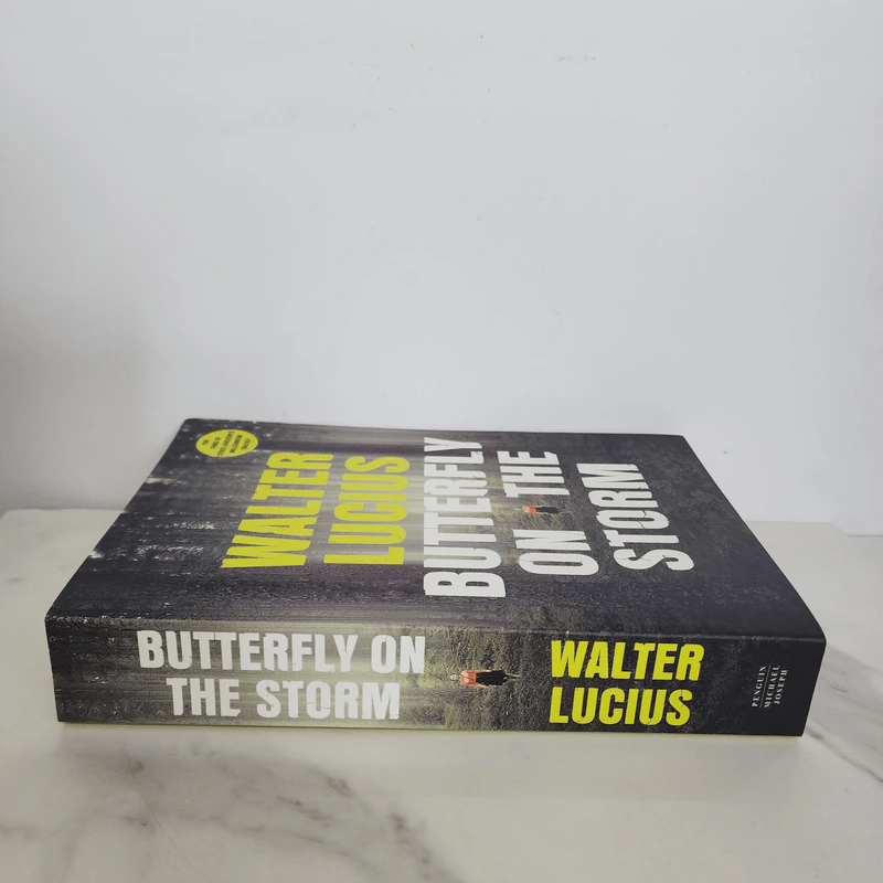 Butterfly on the Storm - Walter Lucius รูปที่ 2