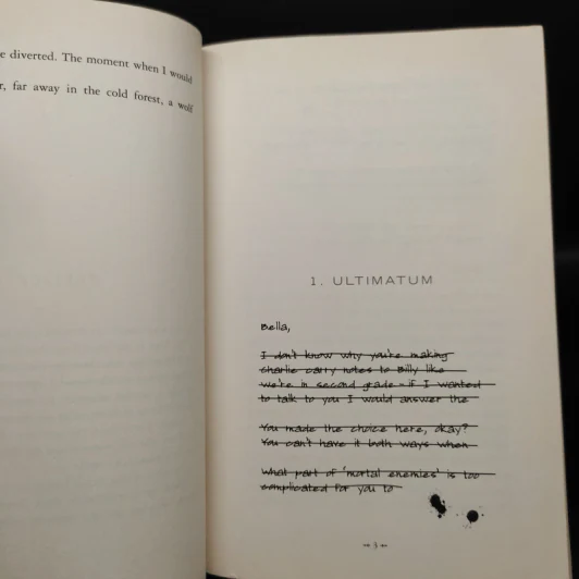 Eclipse + Breaking Dawn + New Moon - Stephenie Meyer รูปที่ 6