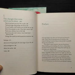 Box Set Tidying up with Marie Kondo รูปที่ 15