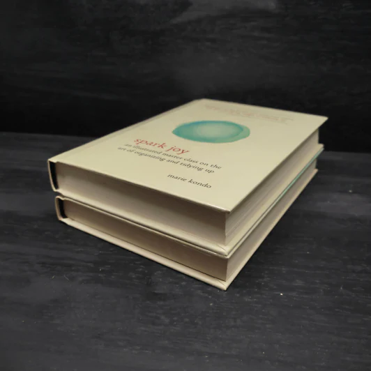Box Set Tidying up with Marie Kondo รูปที่ 8