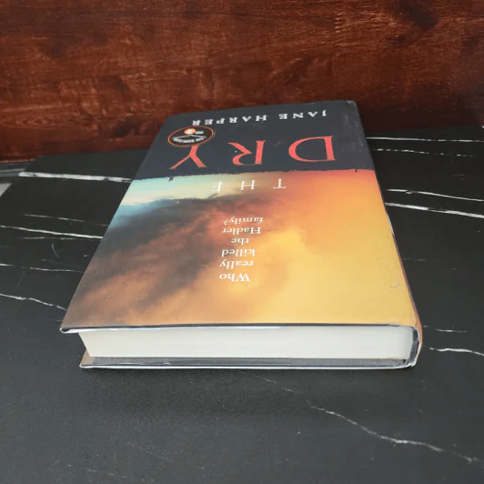 The Dry (ปกแข็ง) - Jane Harper รูปที่ 7
