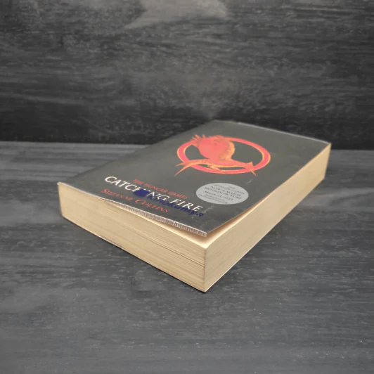 The Hunger Games Catching Fire - Suzanne Collins รูปที่ 4