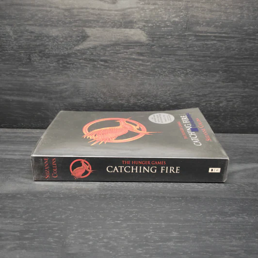 The Hunger Games Catching Fire - Suzanne Collins รูปที่ 3