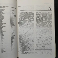 Merriam-Webster's Dictionary of Law รูปที่ 6
