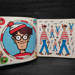 Where's Wally? The Sticker Book! รูปที่ 7