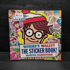 Where's Wally? The Sticker Book! รูปที่ 1