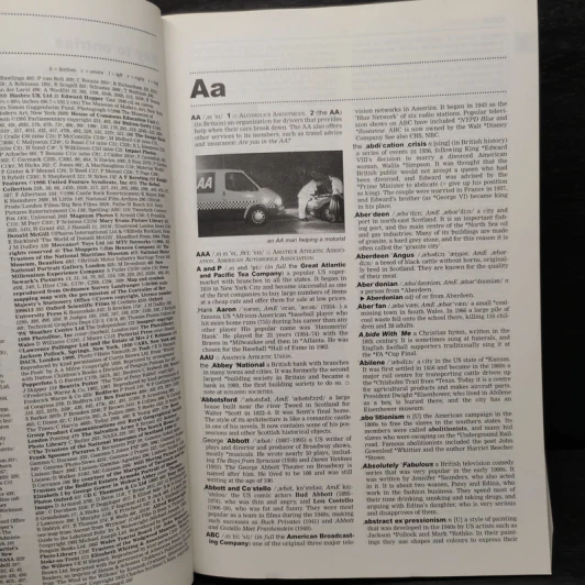Oxford Guide To British And American Culture - Varios Autores รูปที่ 6