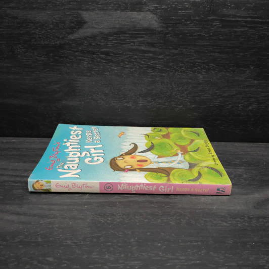 The Naughtiest Girl Keeps a Secret - Enid Blyton, Anne Digby รูปที่ 3