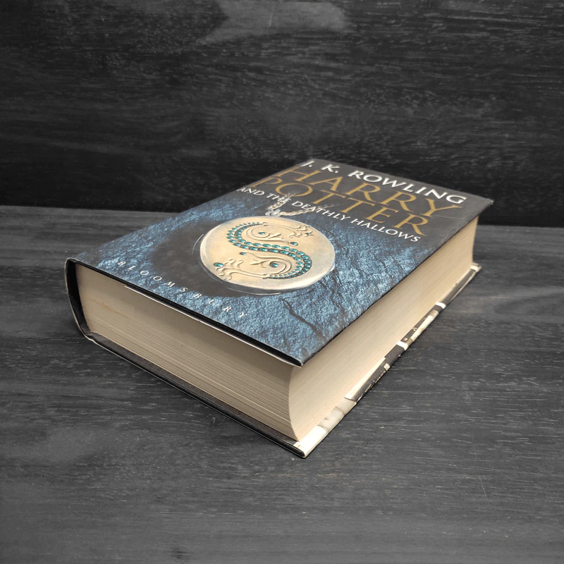 Harry Potter and the Deathly Hallows - J.K.Rowling รูปที่ 4