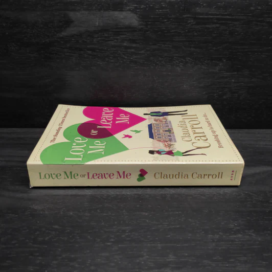 Love Me Or Leave Me - Claudia Carroll รูปที่ 3