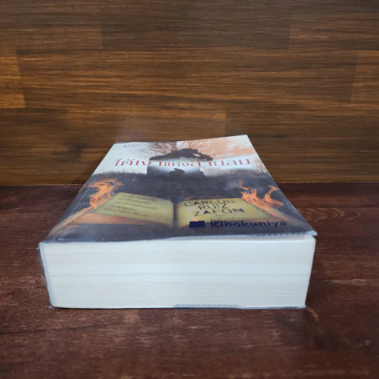 ใต้เงาแห่งสายลม : The Shadow of the Wind - Carlos Ruiz Zafon (การ์โลส รุยซ์ ซาฟอง) รูปที่ 4