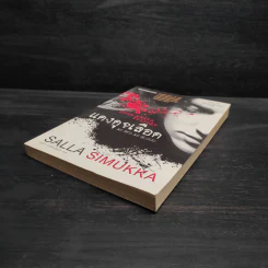 แดงดุจเลือด เล่ม 1 - Salla Simukka รูปที่ 4