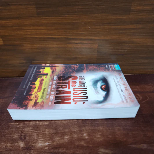 สายพันธุ์มรณะ The Strain - กีเยร์โม เดล โตโร, ชัค โฮแกน รูปที่ 3