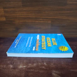 Blue Ocean Strategy กลยุทธ์น่านน้ำสีคราม - W. Chan Kim, Renee Mauborgne (วู. ชาน คิม, เรเน่ มอบอร์ญ) รูปที่ 3