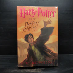 Harry Potter and the Deathly Hallows - J.K.Rowling รูปที่ 1