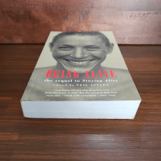 Being Alive : the sequel to Staying Alive - Neil Astley รูปที่ 4