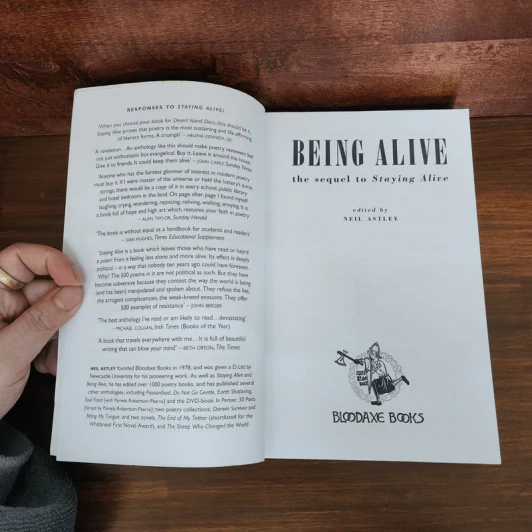 Being Alive : the sequel to Staying Alive - Neil Astley รูปที่ 8