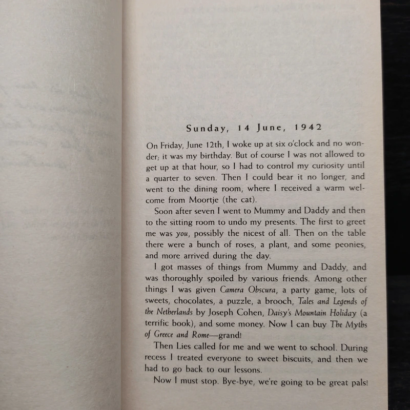 Anne Frank: The Diary of a Young Girl - Anne Frank รูปที่ 8