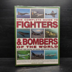The Complete Guide to Fighters & Bombers of the World รูปที่ 1