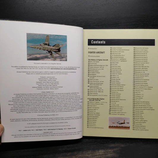 The Complete Guide to Fighters & Bombers of the World รูปที่ 5