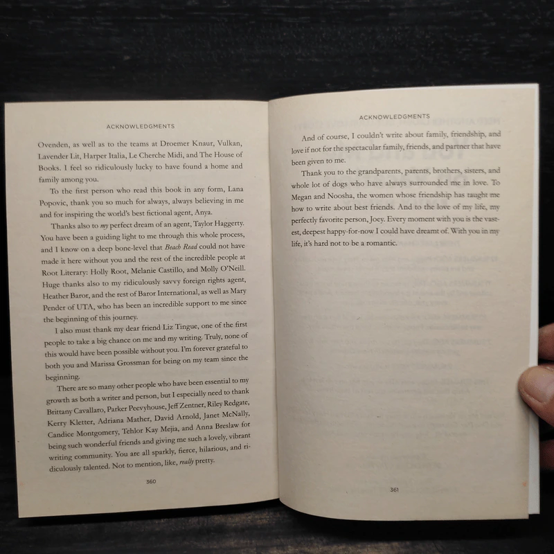 Beach Read - Emily Henry รูปที่ 7