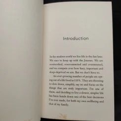 Destination Simple - Brooke McAlary รูปที่ 8