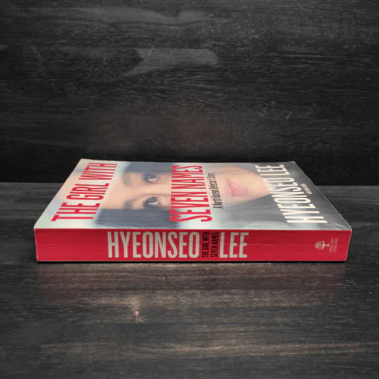 The Girl with Seven Names - Hyeonseo Lee รูปที่ 3