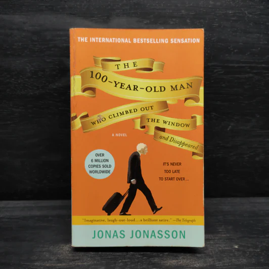 The 100-Year-Old Man Who Climbed Out the Window and Disappeared - Jonas Jonasson รูปที่ 1