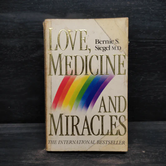 Love, Medicine and Miracles - Bernie S. Siegel รูปที่ 1