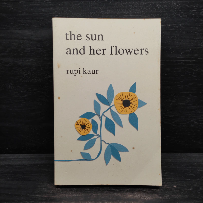The Sun and Her Flowers - Rupi Kaur รูปที่ 1