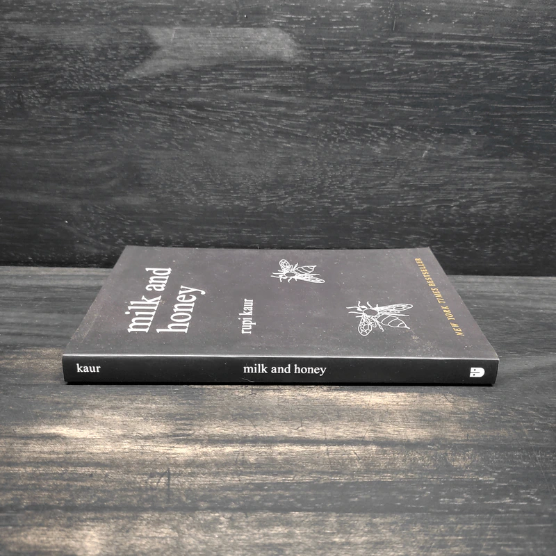 Milk and Honey - Rupi Kaur รูปที่ 3