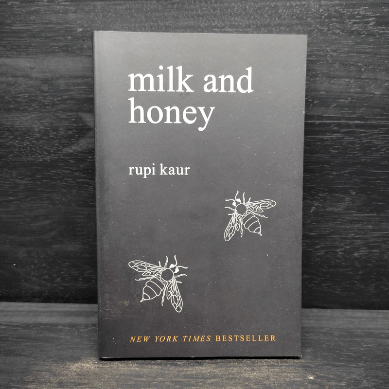 Milk and Honey - Rupi Kaur รูปที่ 1