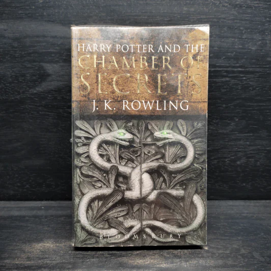 Harry Potter and the Chamber of Secrets - J. K. Rowling รูปที่ 1