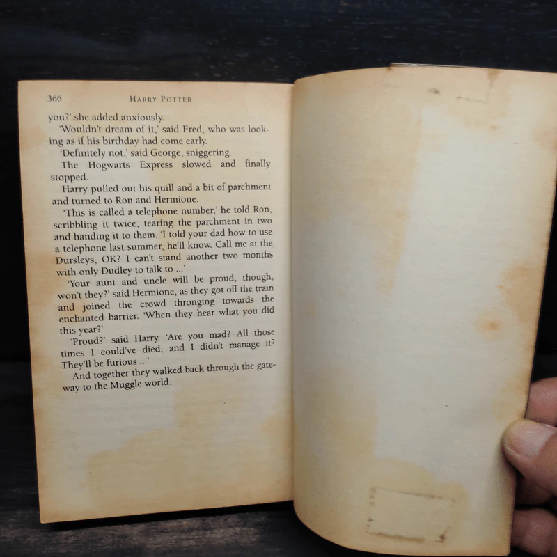 Harry Potter and the Chamber of Secrets - J. K. Rowling รูปที่ 8