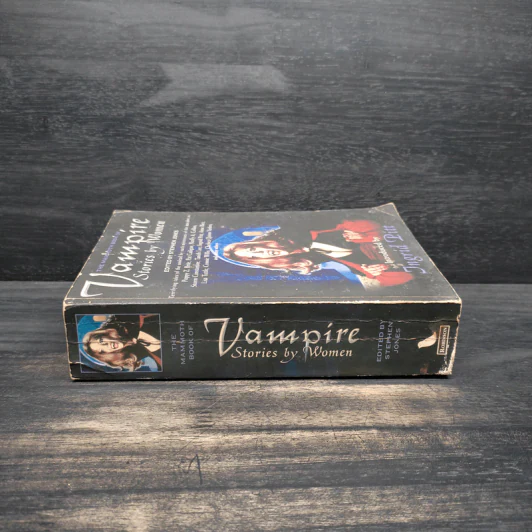 Vampire Stories by Women - Ingrid Pitt รูปที่ 3