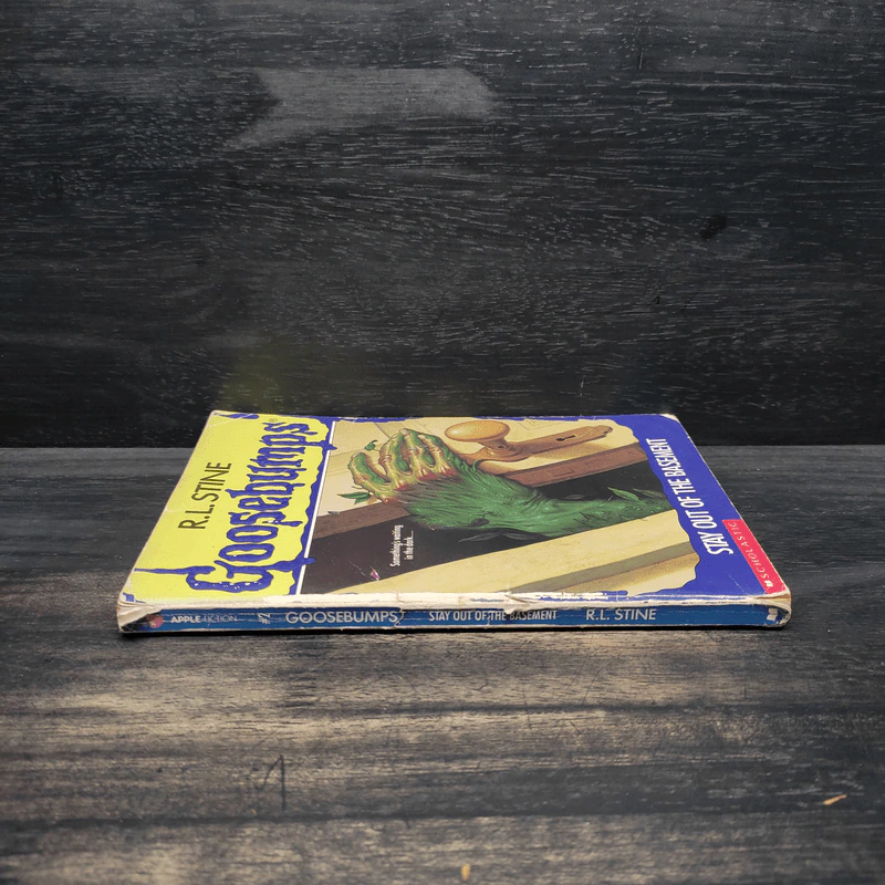 Goosebumps Stay Out of the Basement - R.L.Stine รูปที่ 3