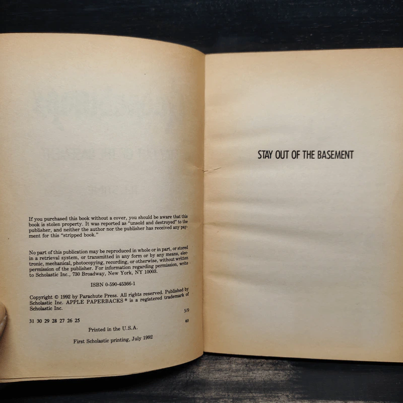 Goosebumps Stay Out of the Basement - R.L.Stine รูปที่ 5