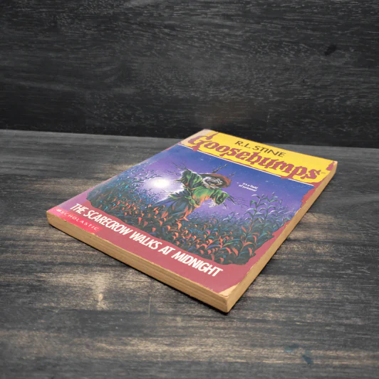 Goosebumps The Scarecrow Walks at Midnight - R.L.Stine รูปที่ 4