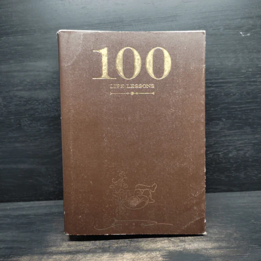 100 Life Lessons - นิ้วกลม รูปที่ 1