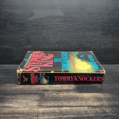 ทอมมี่น็อคเกอร์ Tommy Knockers เล่ม 1 - Stephen King, ศักดิ์ บวร รูปที่ 3