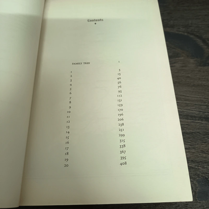 Little, Brown Book Group Hild - Nicola Griffith รูปที่ 7